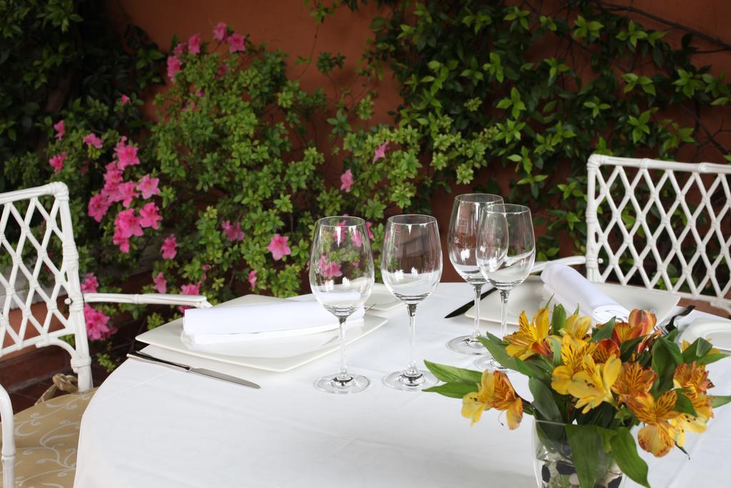 La Quinta De Los Cedros Madrid Bagian luar foto